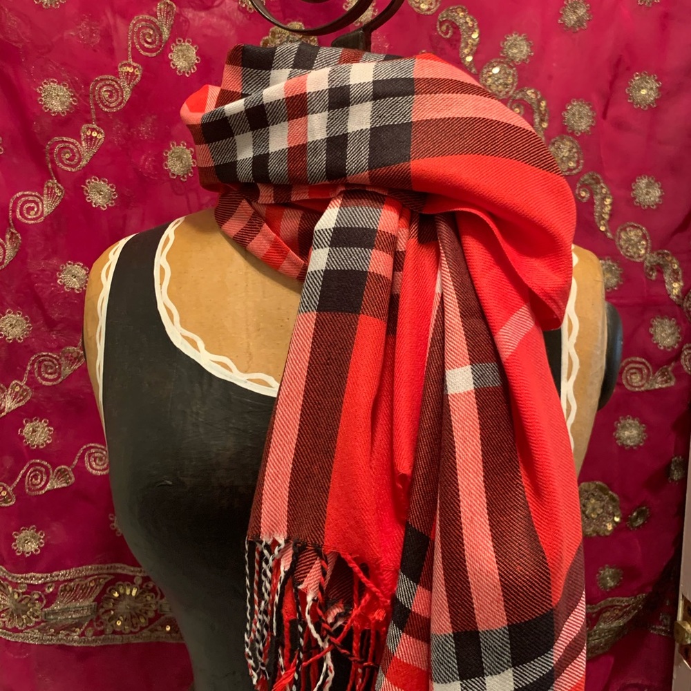 💝3/$36 Plaid Pashmina Scarf💝